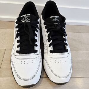 Reebok Classic Men's Black and White Sneakers